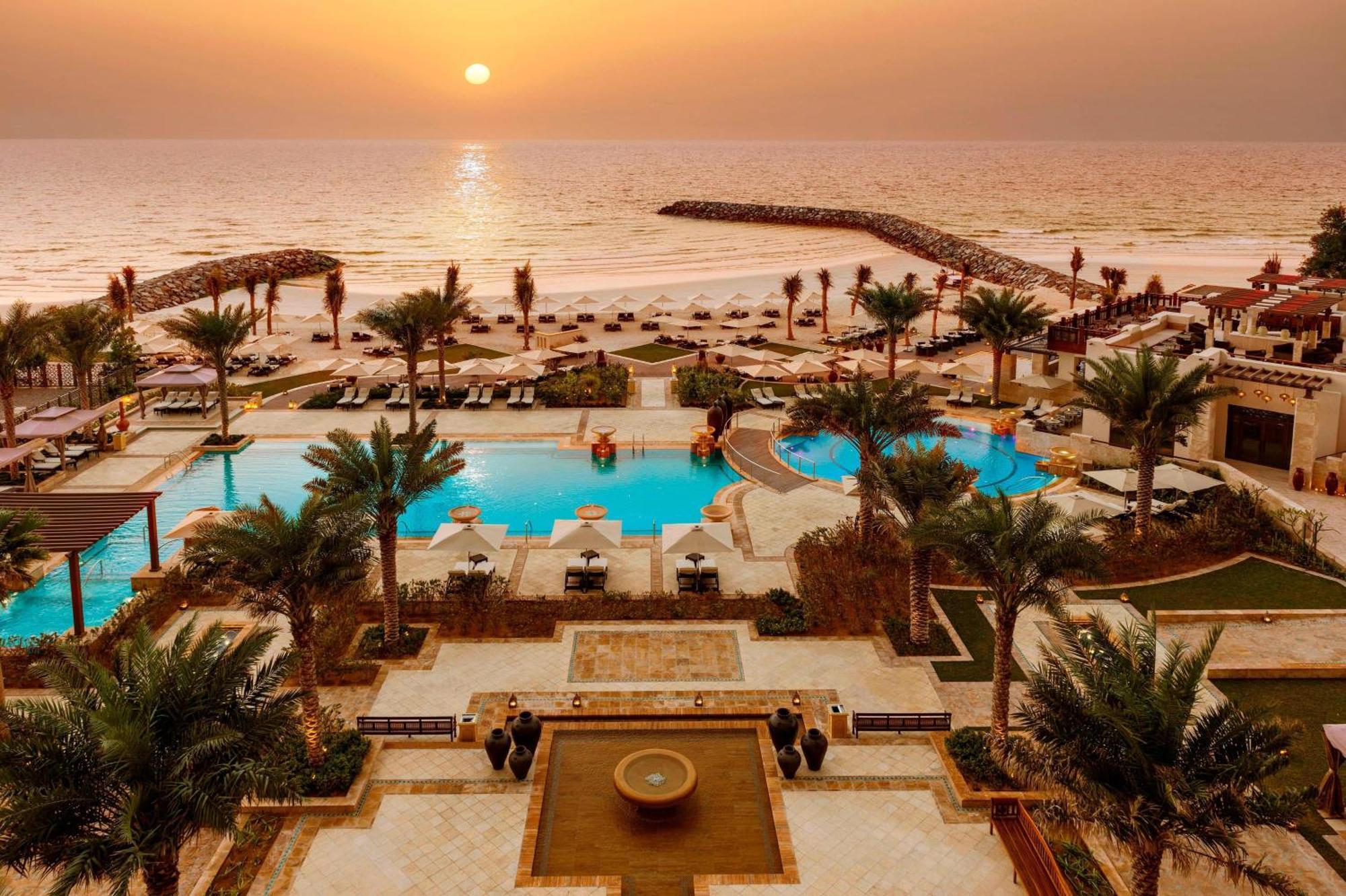 阿扎曼萨雷度假酒店-奢华精选 阿吉曼 外观 照片 The Oberoi Beach, Muscat